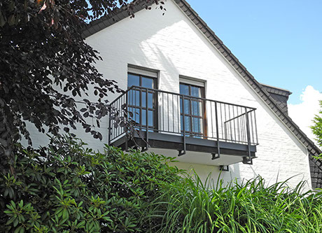 Balkon von D und R Metall GbR